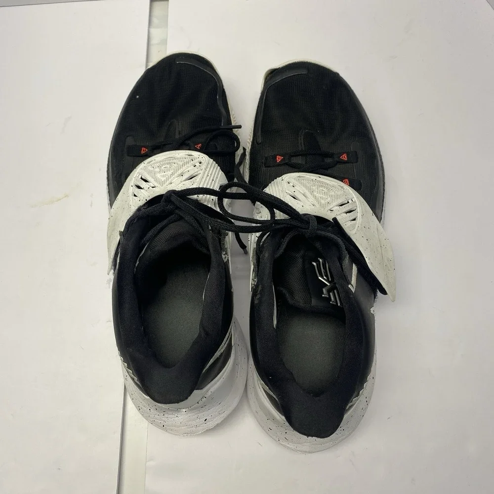 Nike‎ Kyrie Low 3 Mens 13 Black White CW6228-003 Athletic Basketball Shoes Read